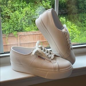 Platform Superga’s